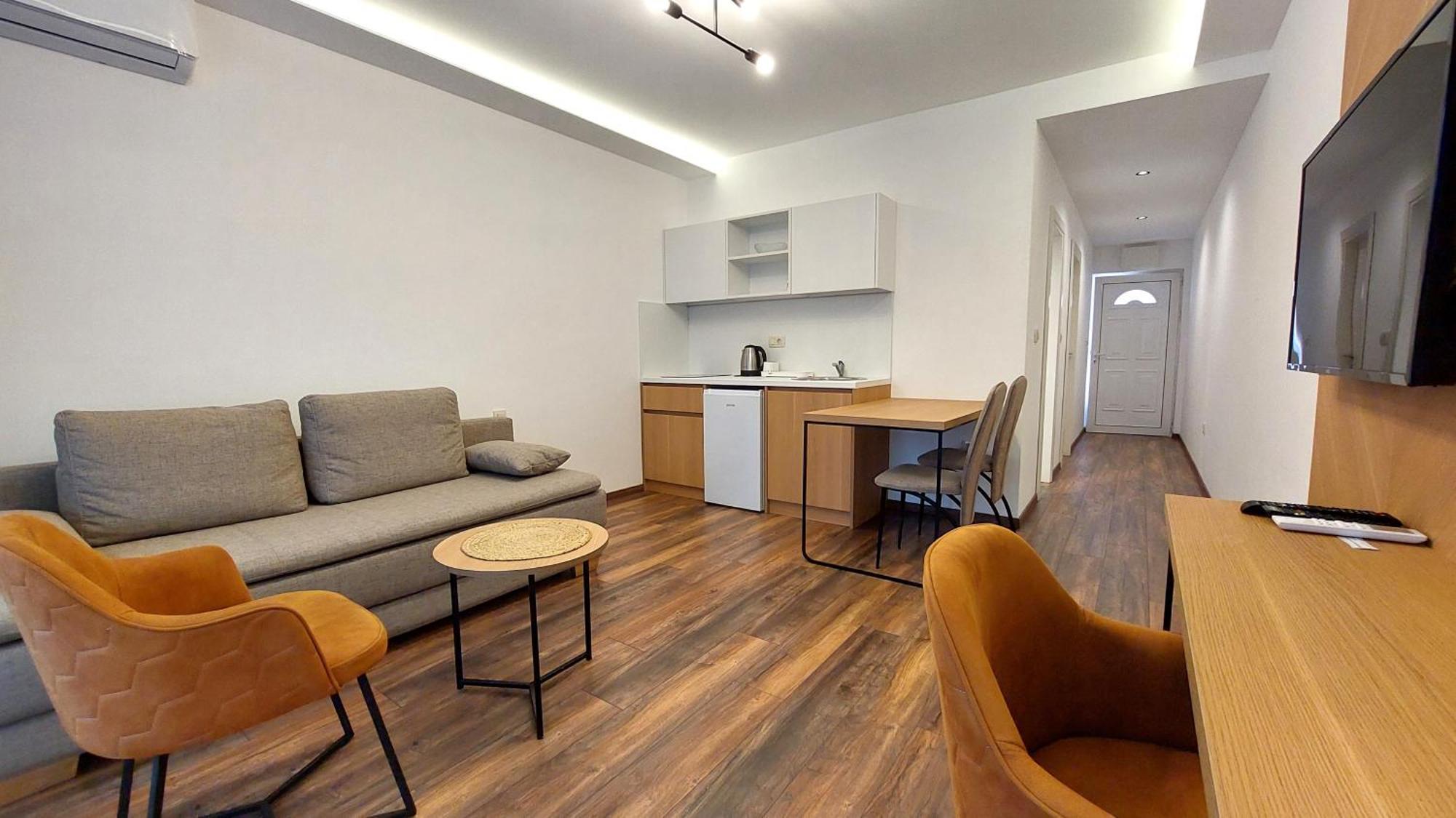 Apartments Mara Lux Budva Exterior photo