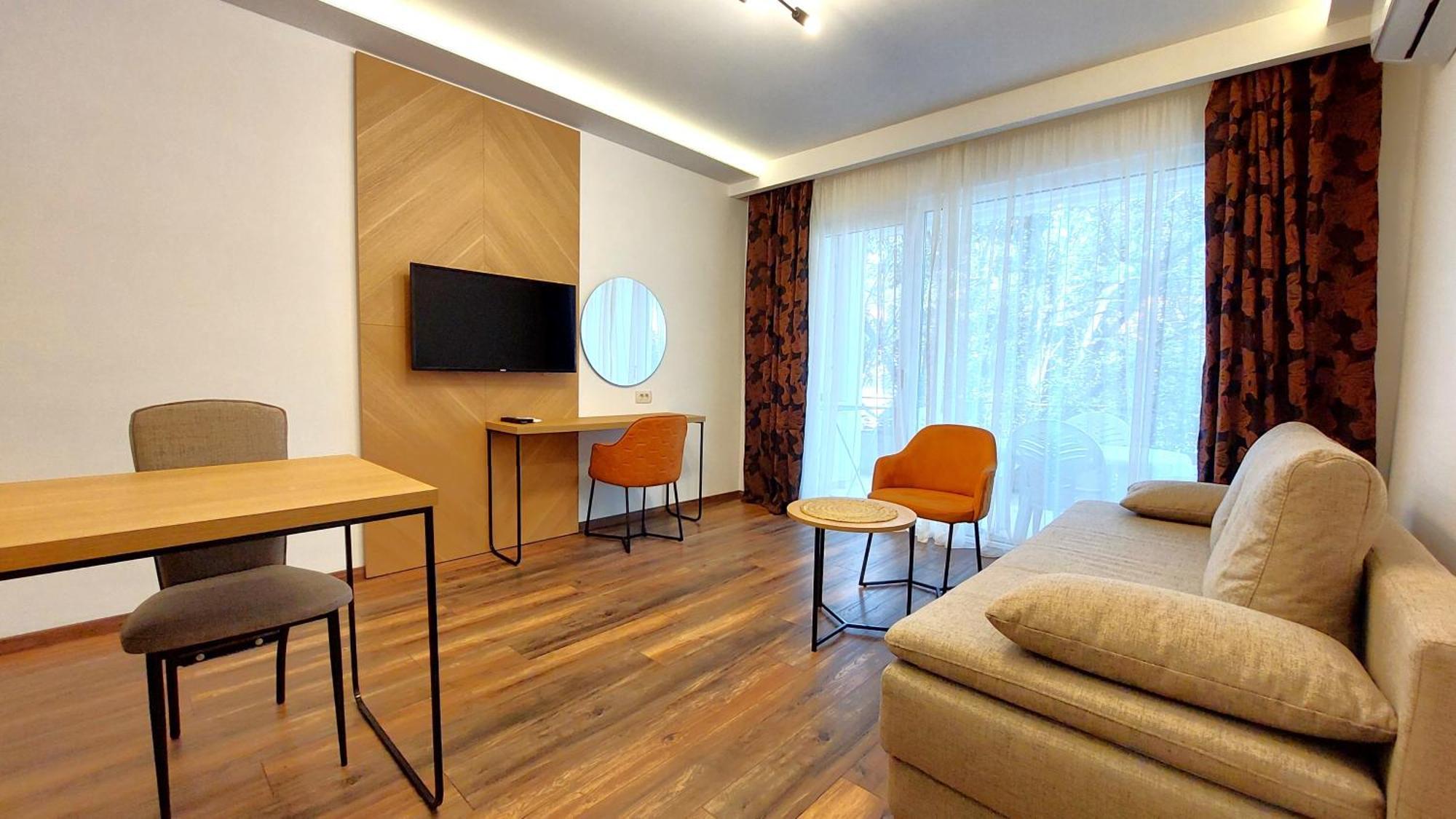 Apartments Mara Lux Budva Exterior photo
