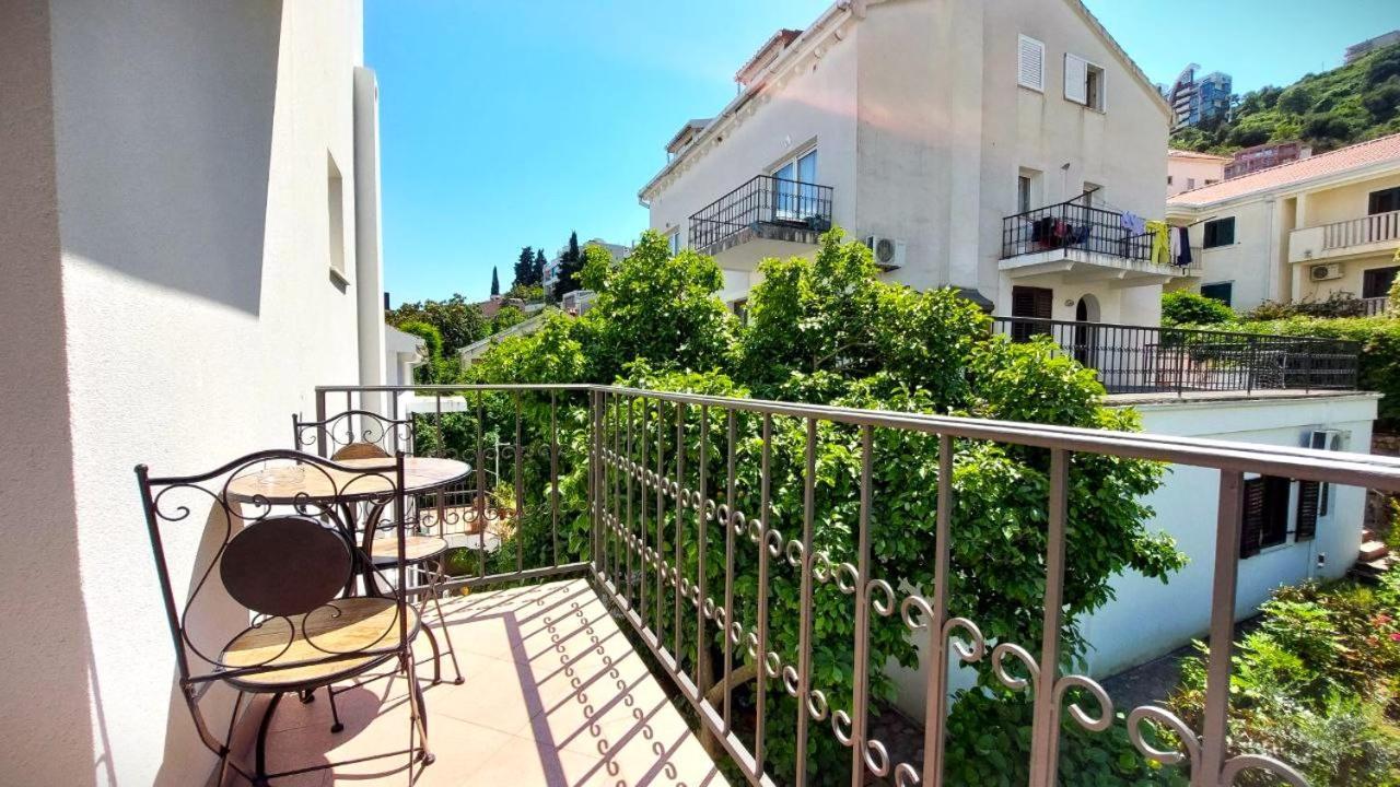 Apartments Mara Lux Budva Exterior photo